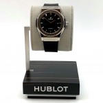 Hublot - Classic Fusion Titanium Black 42mm